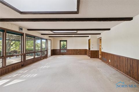 Tiny photo for 24633 W River Road, Perrysburg, OH 43551 (MLS # 6136703)
