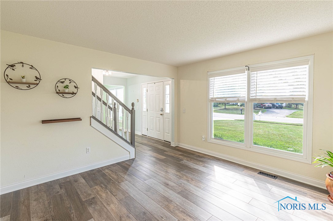 10278 White Oak Drive