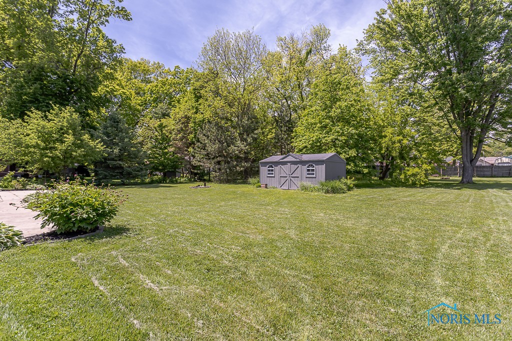 646 Clarion Avenue, Holland, Ohio image 8