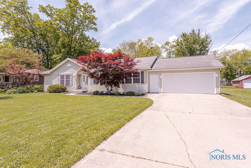 646 Clarion Avenue, Holland, Ohio image 1