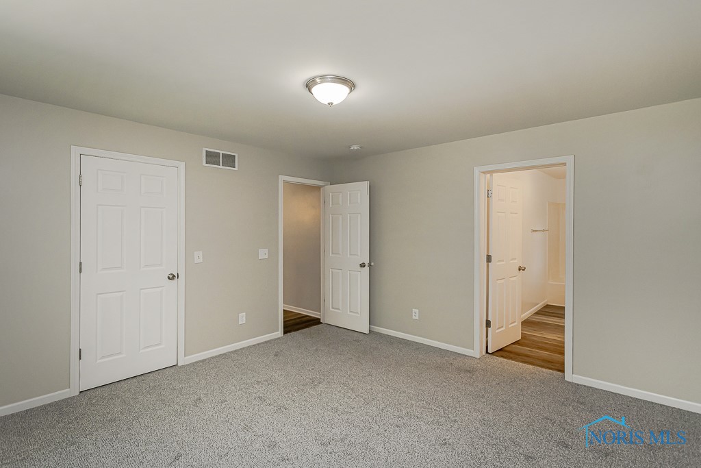 646 Clarion Avenue, Holland, Ohio image 18
