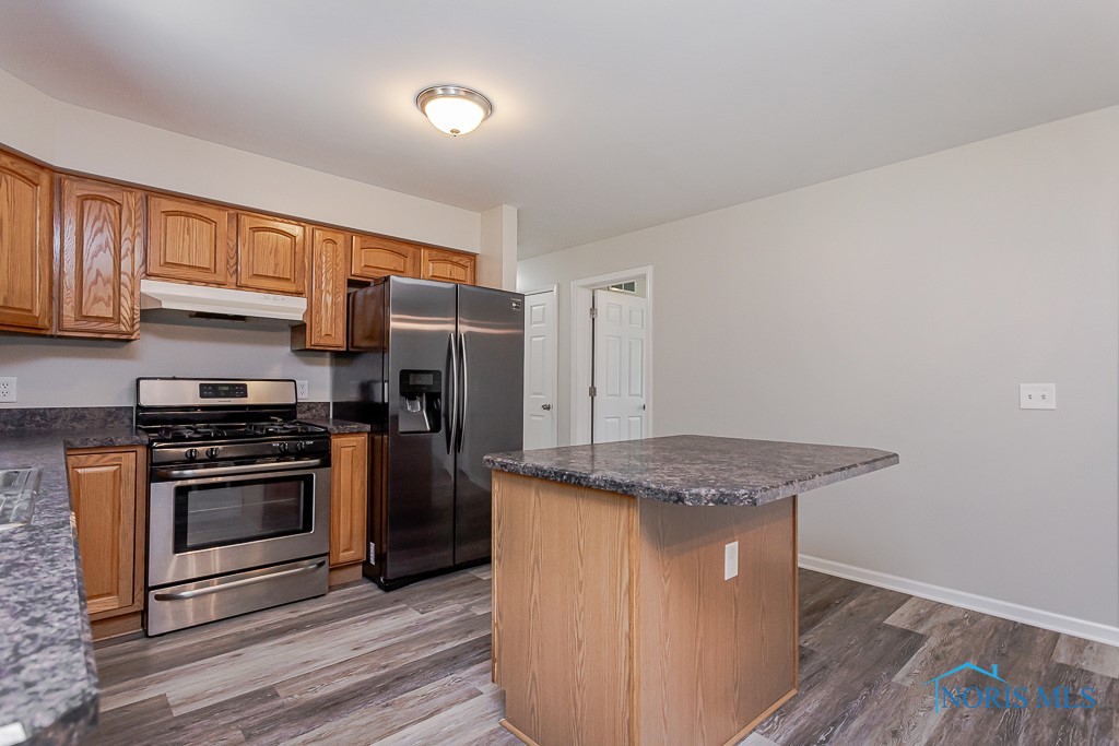 646 Clarion Avenue, Holland, Ohio image 21