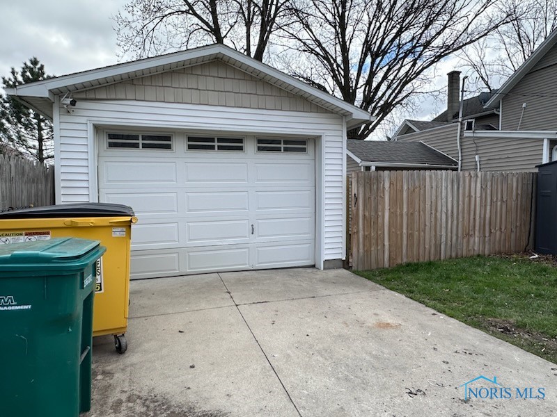 208 W 9th Street, Genoa, Ohio image 19