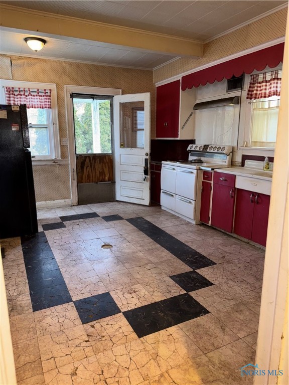 2550 Robinwood Avenue, Toledo, Ohio image 13