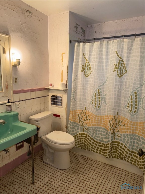 2550 Robinwood Avenue, Toledo, Ohio image 24