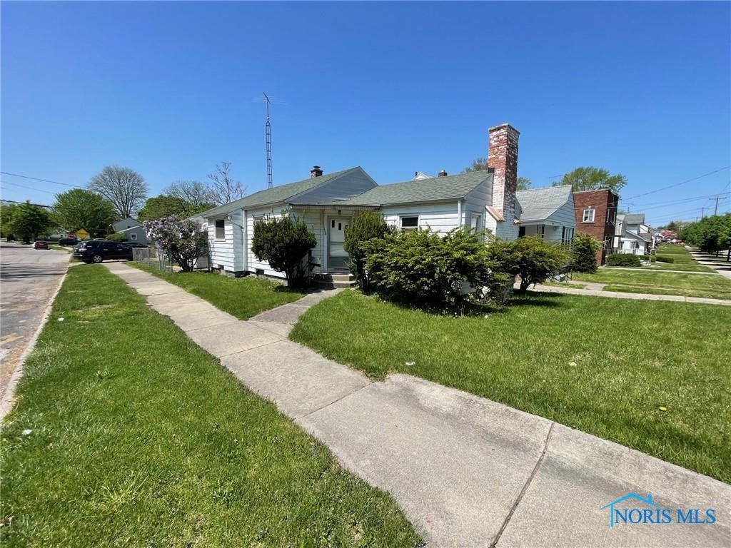 4301 Vermaas Avenue, Toledo, Ohio image 1