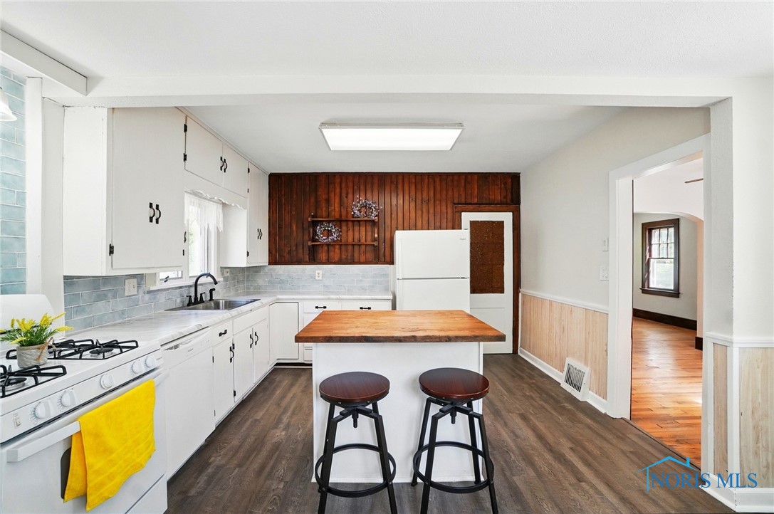 1727 Harlan Road, Toledo, Ohio image 17
