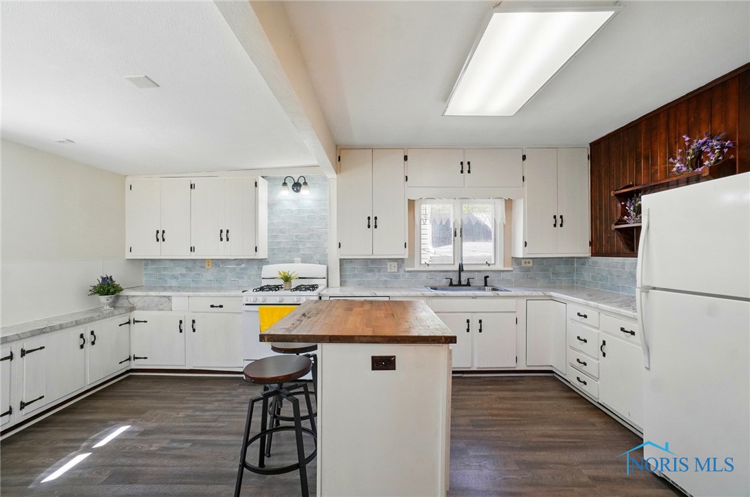 1727 Harlan Road, Toledo, Ohio image 14