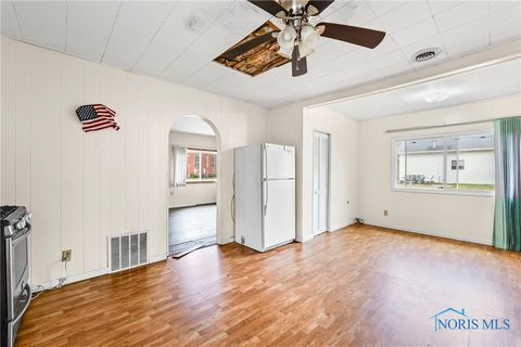 Tiny photo for 2674 US Highway 20, Swanton, OH 43558 (MLS # 6136081)
