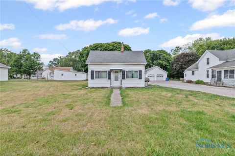 Tiny photo for 2674 US Highway 20, Swanton, OH 43558 (MLS # 6136081)