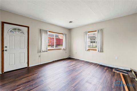 Tiny photo for 2674 US Highway 20, Swanton, OH 43558 (MLS # 6136081)
