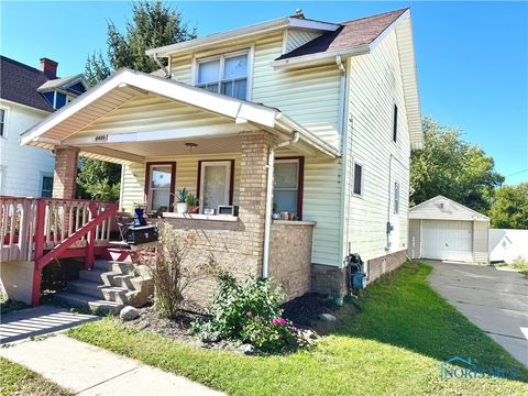 Tiny photo for 4623 Lewis Avenue, Toledo, OH 43612 (MLS # 6136571)