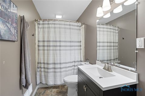 Tiny photo for 2511 County Road D, Swanton, OH 43558 (MLS # 6136967)