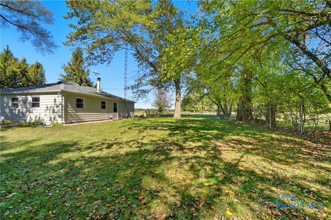 Tiny photo for 2511 County Road D, Swanton, OH 43558 (MLS # 6136967)