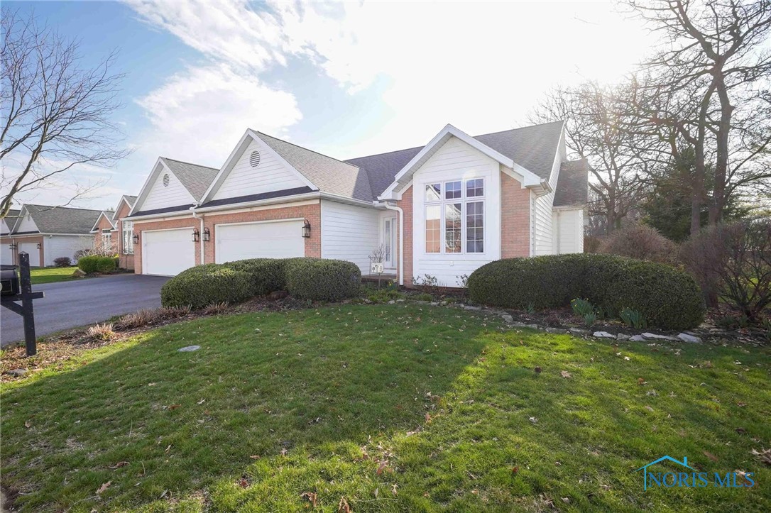 550 Deer Lake Drive #U30, Findlay, Ohio image 1