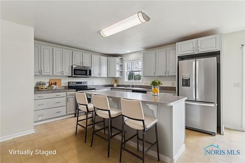 Tiny photo for 529 Haley Drive, Oregon, OH 43616 (MLS # 6136170)
