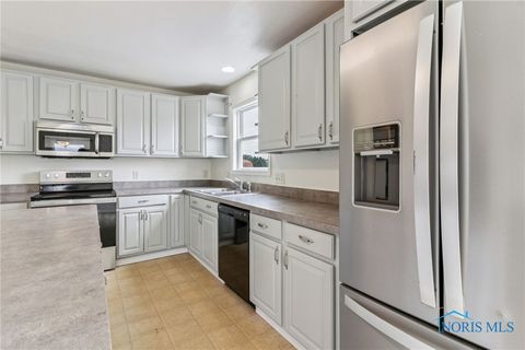 Tiny photo for 529 Haley Drive, Oregon, OH 43616 (MLS # 6136170)