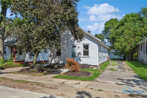 Photo for 649 Wright Avenue