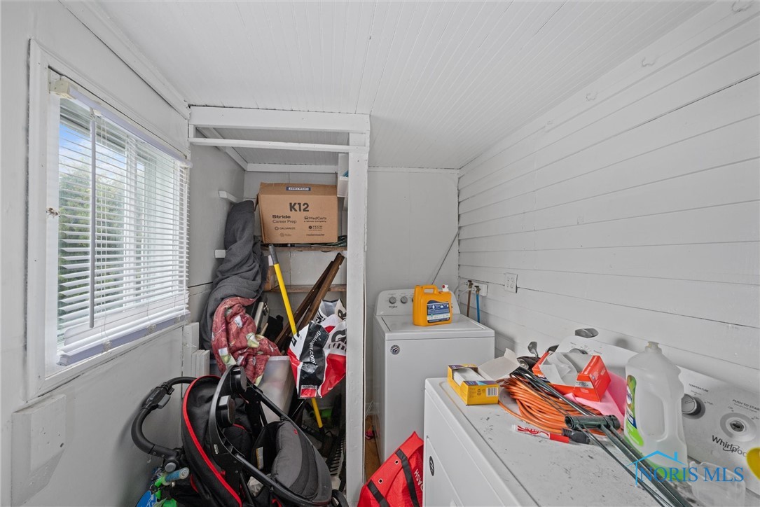 233 Bronson Avenue, Toledo, Ohio image 11