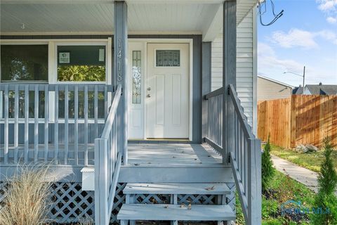 Tiny photo for 1418 Mott Avenue, Toledo, OH 43605 (MLS # 6136478)