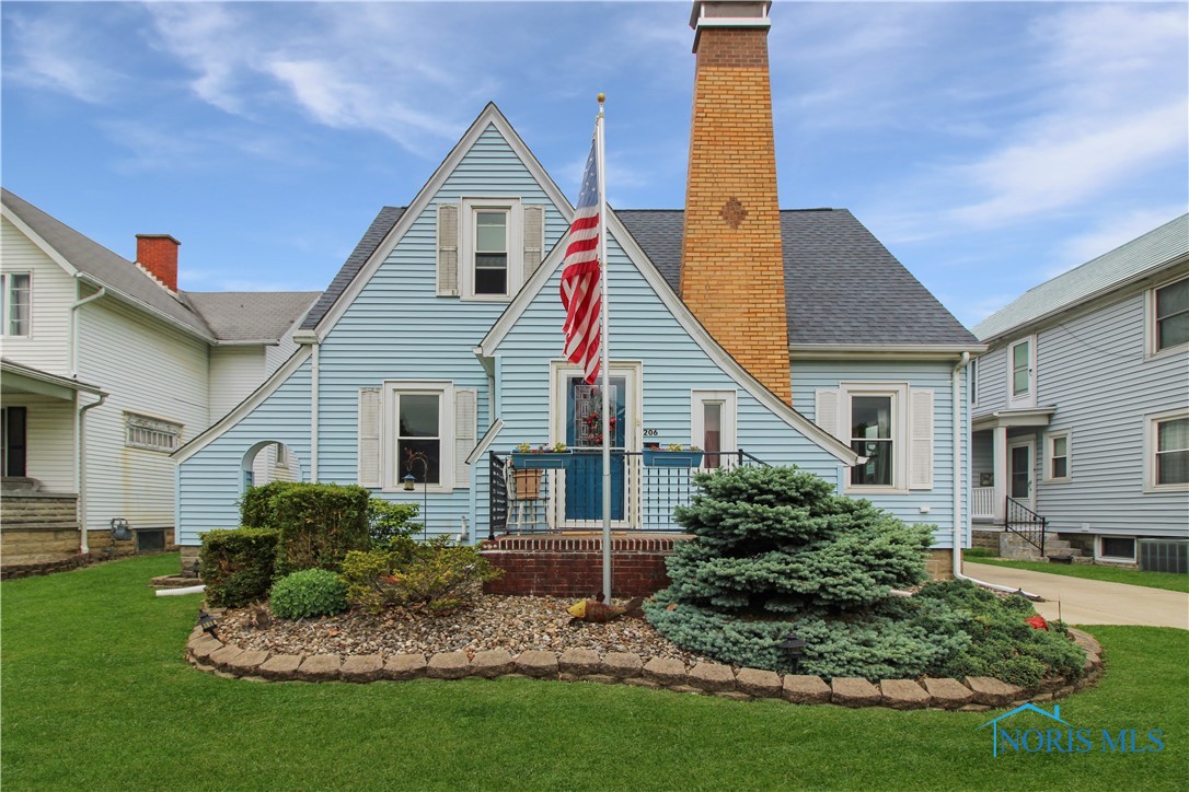 206 Lincoln Drive, Port Clinton, Ohio image 1