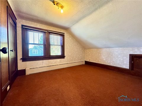 Tiny photo for 951 Grove Street, Defiance, OH 43512 (MLS # 6136982)