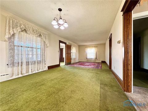 Tiny photo for 951 Grove Street, Defiance, OH 43512 (MLS # 6136982)