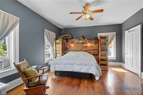 Tiny photo for 602 Liberty Street, Findlay, OH 45840 (MLS # 6136604)