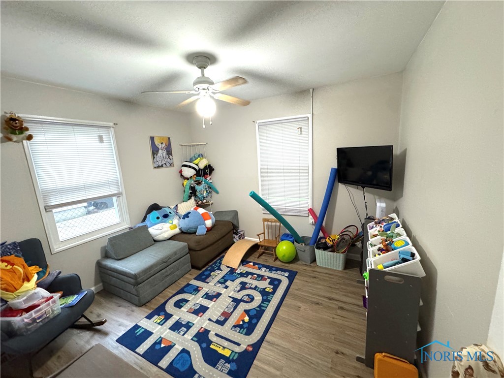 2534 Arletta Street, Toledo, Ohio image 9