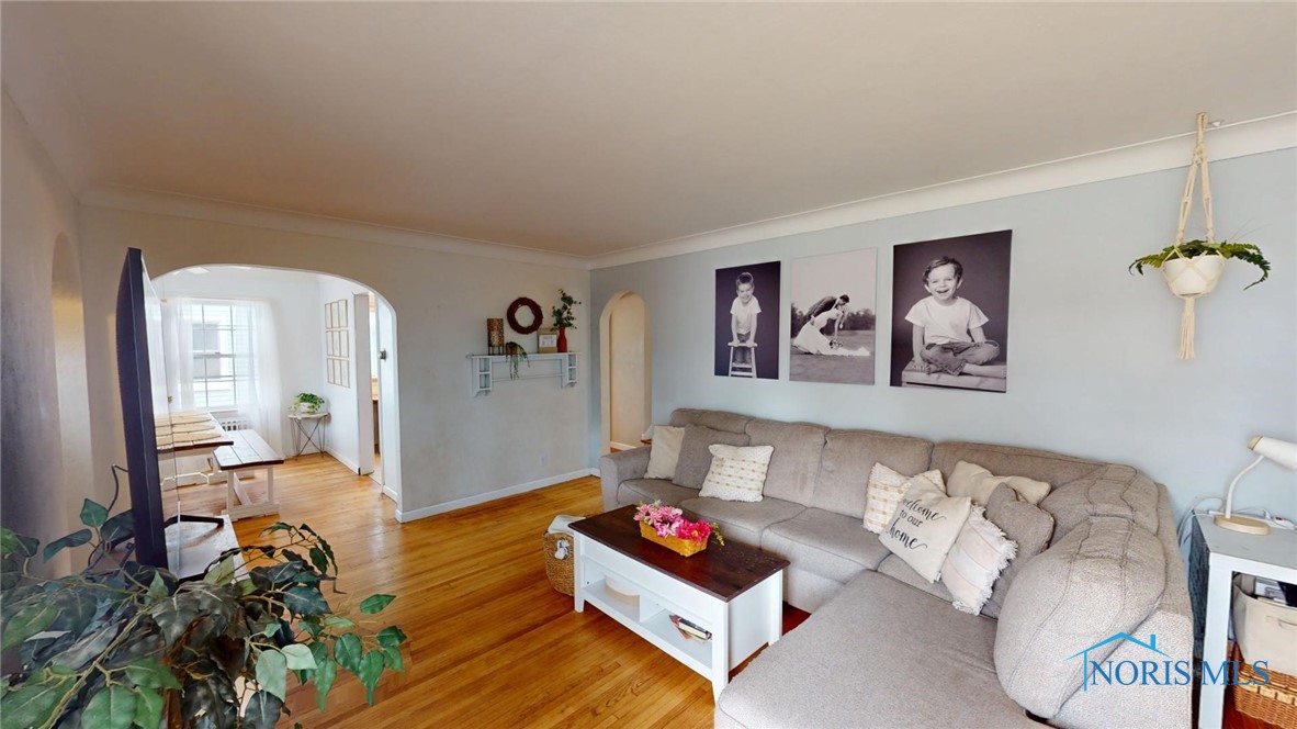 2934 Oxbridge Drive, Toledo, Ohio image 9