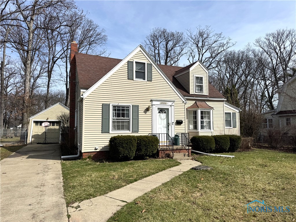 2934 Oxbridge Drive, Toledo, Ohio image 3