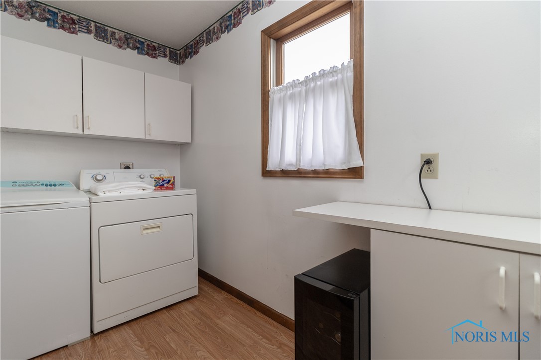 7809 Little Road, Sylvania, Ohio image 28