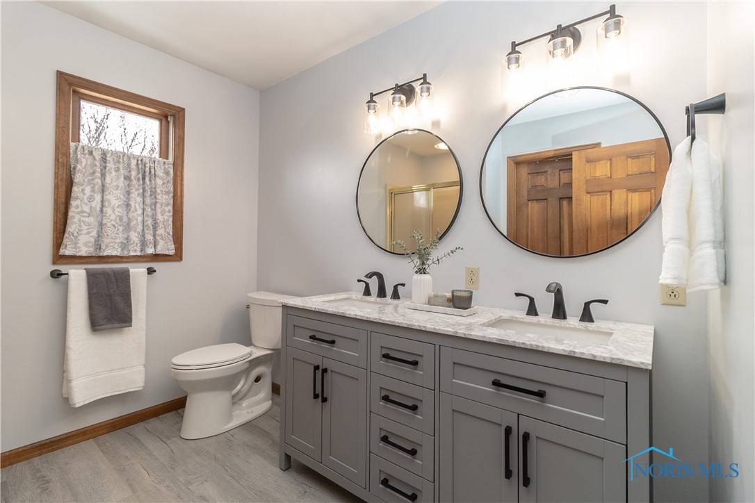 7809 Little Road, Sylvania, Ohio image 18
