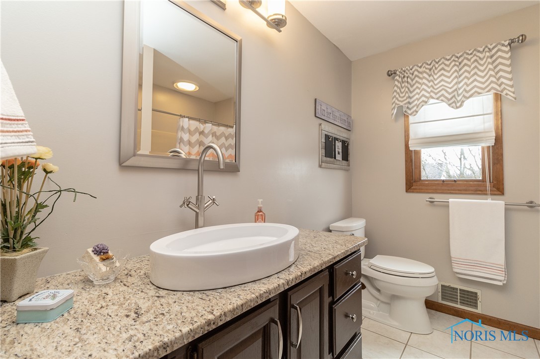 7809 Little Road, Sylvania, Ohio image 22