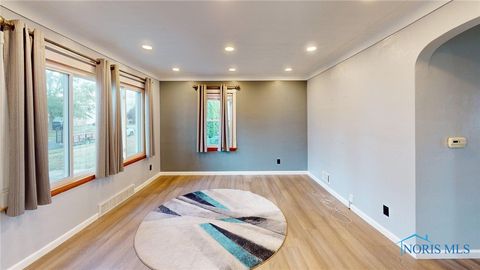 Tiny photo for 3157 Strathmoor Avenue, Toledo, OH 43614 (MLS # 6136252)