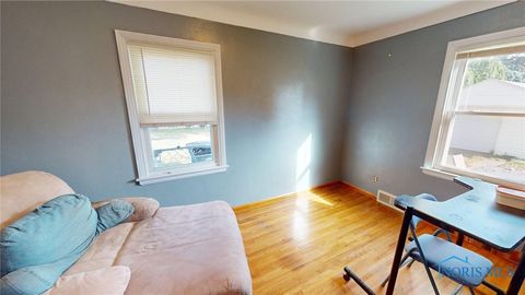 Tiny photo for 3157 Strathmoor Avenue, Toledo, OH 43614 (MLS # 6136252)