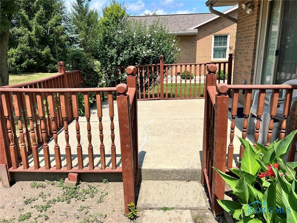 2110 Stonecliff Drive
