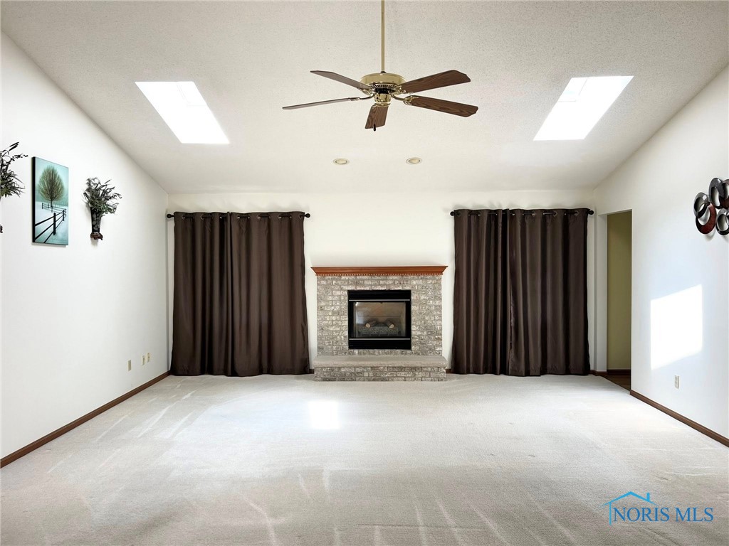 Findlay, Ohio 45840, United States, 3 Bedrooms Bedrooms, ,2 BathroomsBathrooms,Residential,Coming Soon,173187