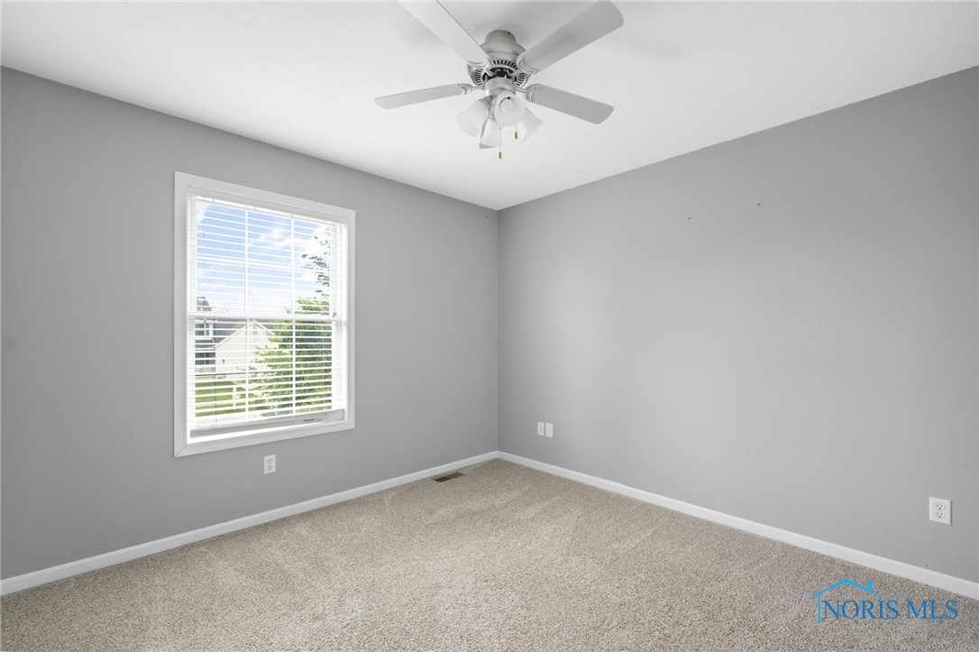 7060 Joannes Way, Maumee, Ohio image 25