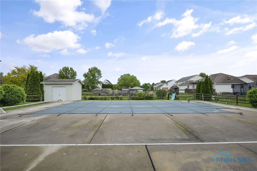 7060 Joannes Way, Maumee, Ohio image 40