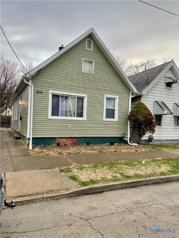319 Dexter Street, Toledo, Ohio image 1