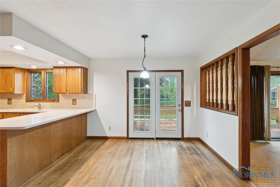 2560 Sequoia Drive, Toledo, Ohio image 21