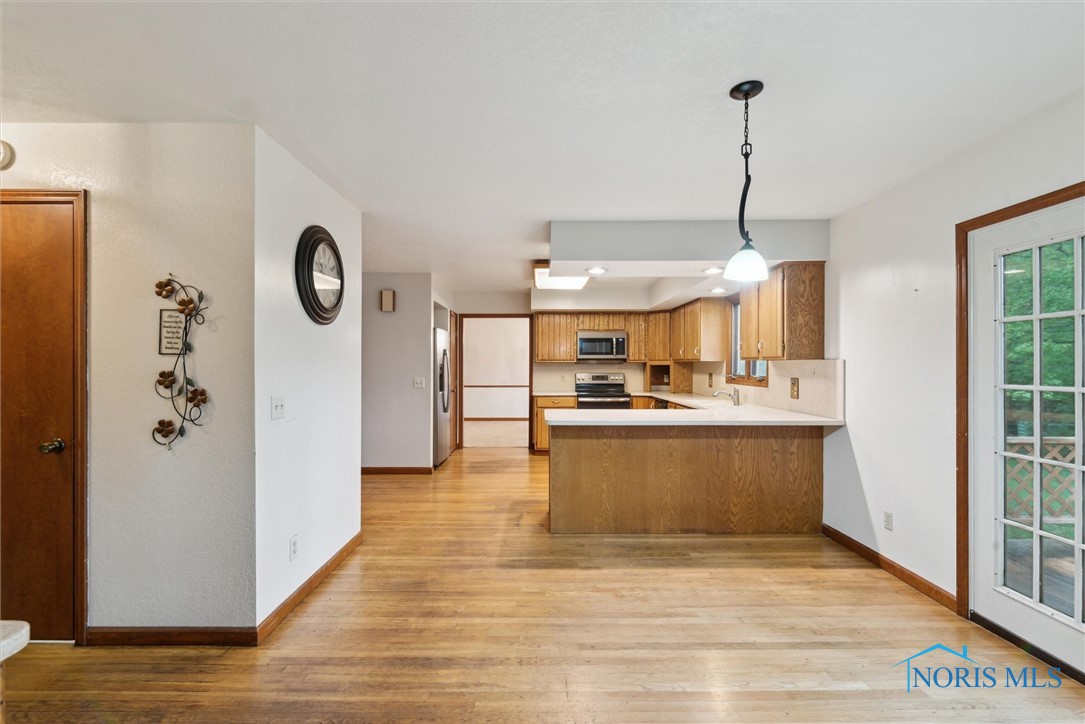 2560 Sequoia Drive, Toledo, Ohio image 20