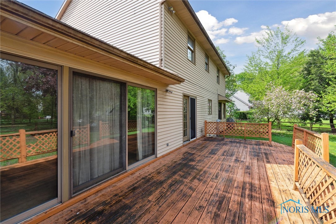 2560 Sequoia Drive, Toledo, Ohio image 46