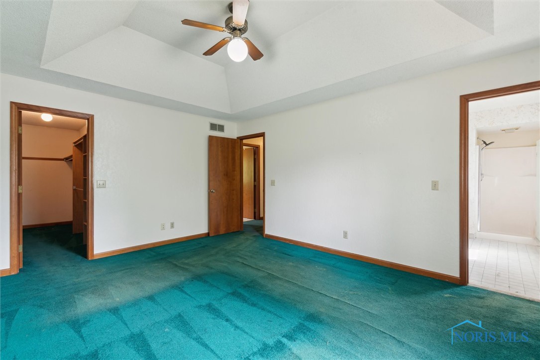 2560 Sequoia Drive, Toledo, Ohio image 38