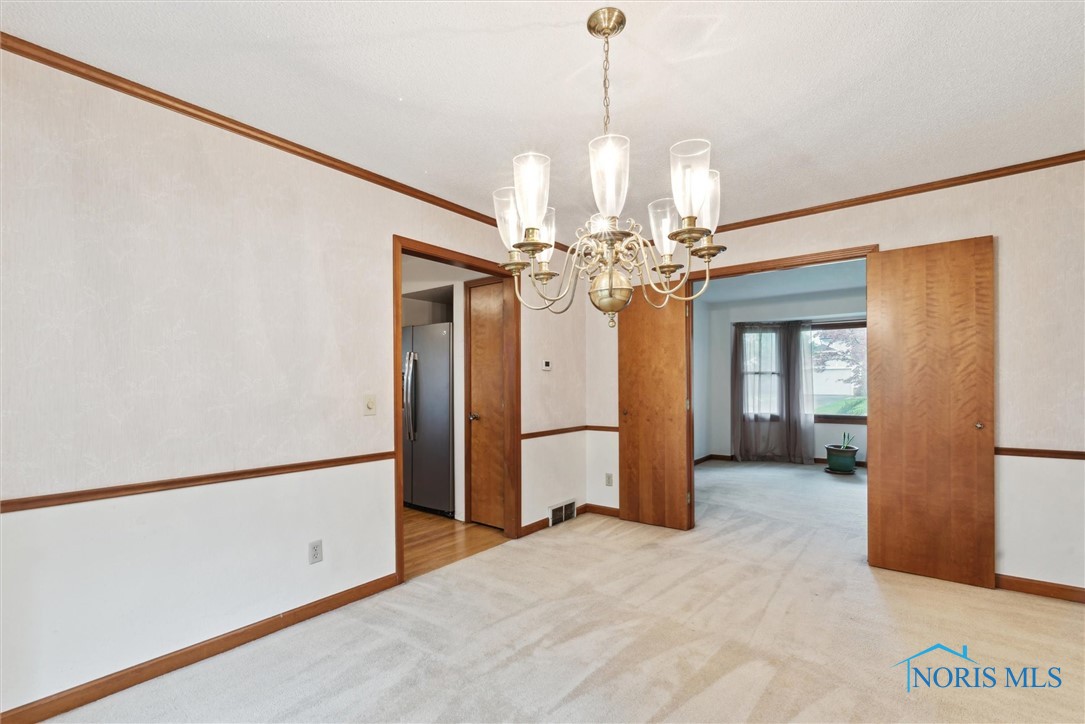 2560 Sequoia Drive, Toledo, Ohio image 11
