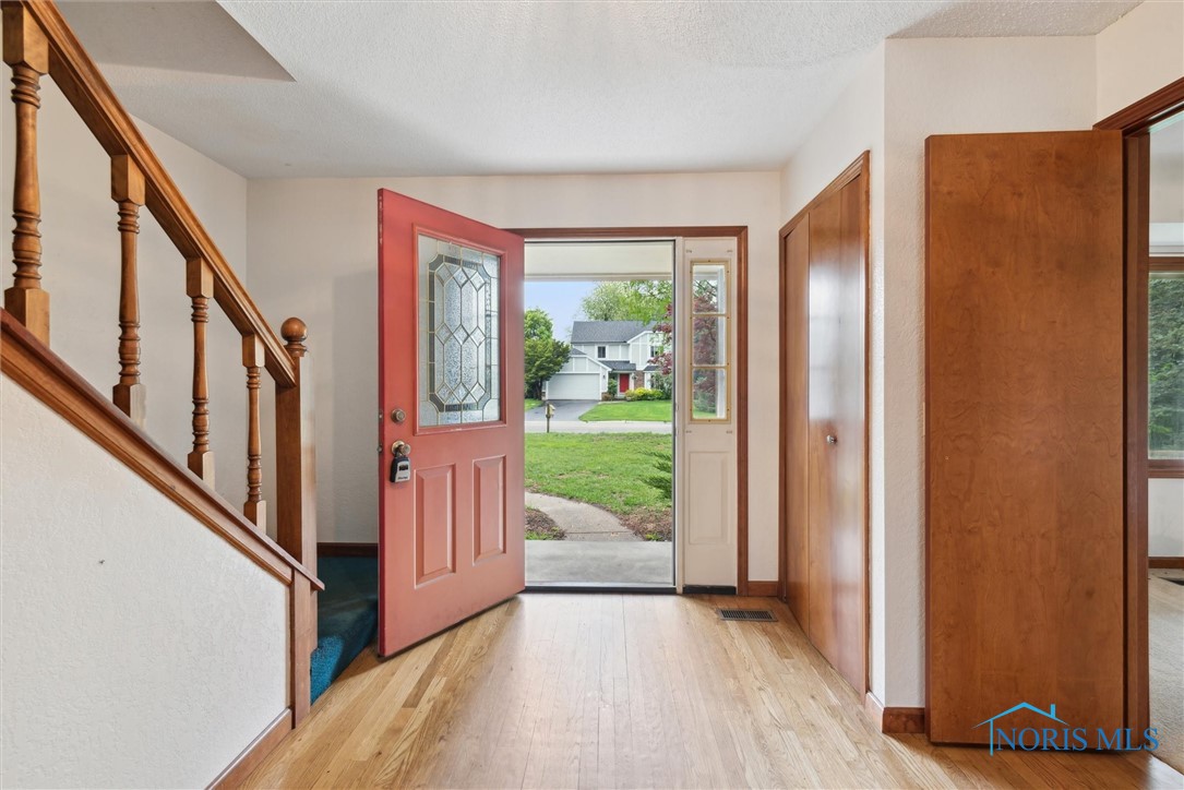 2560 Sequoia Drive, Toledo, Ohio image 5