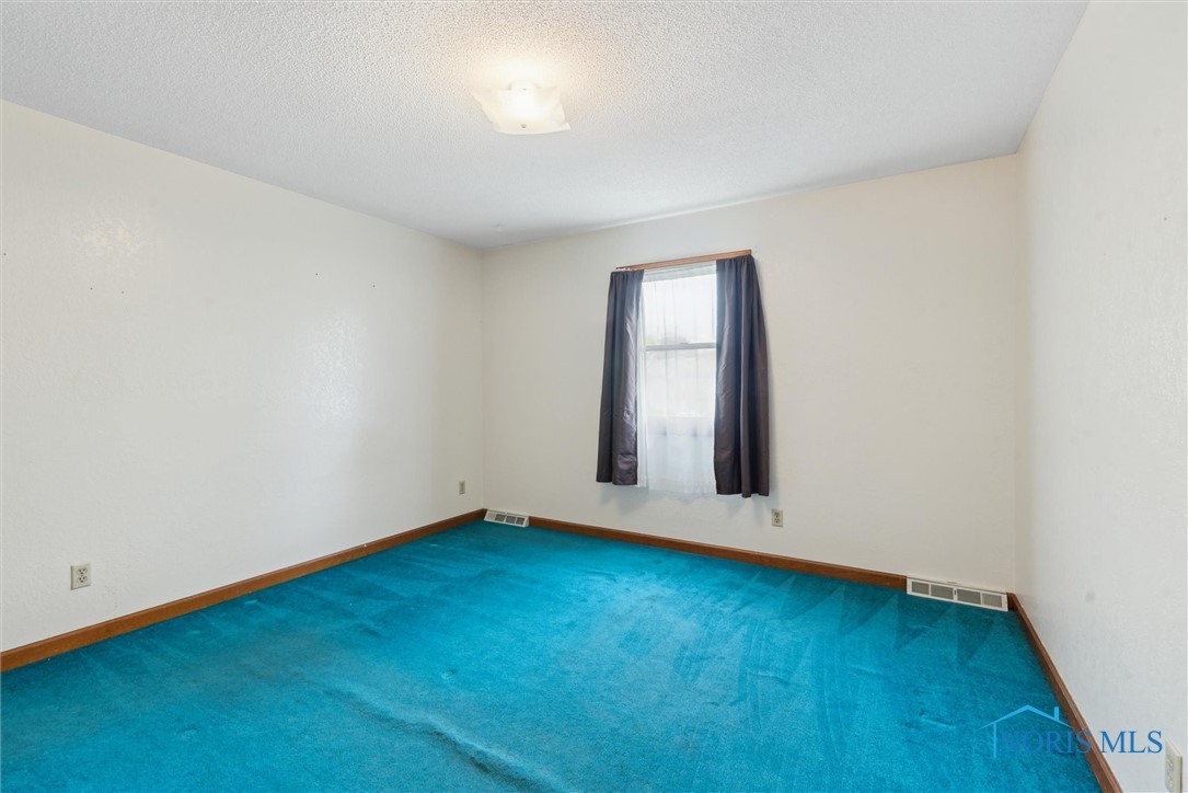 2560 Sequoia Drive, Toledo, Ohio image 31