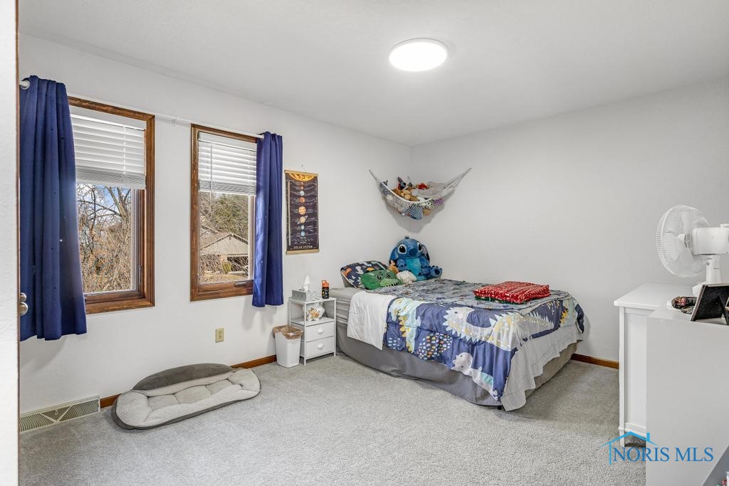 6917 Greentree Lane, Maumee, Ohio image 38