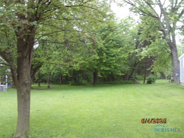 2107 Maginnis Road, Oregon, Ohio image 1